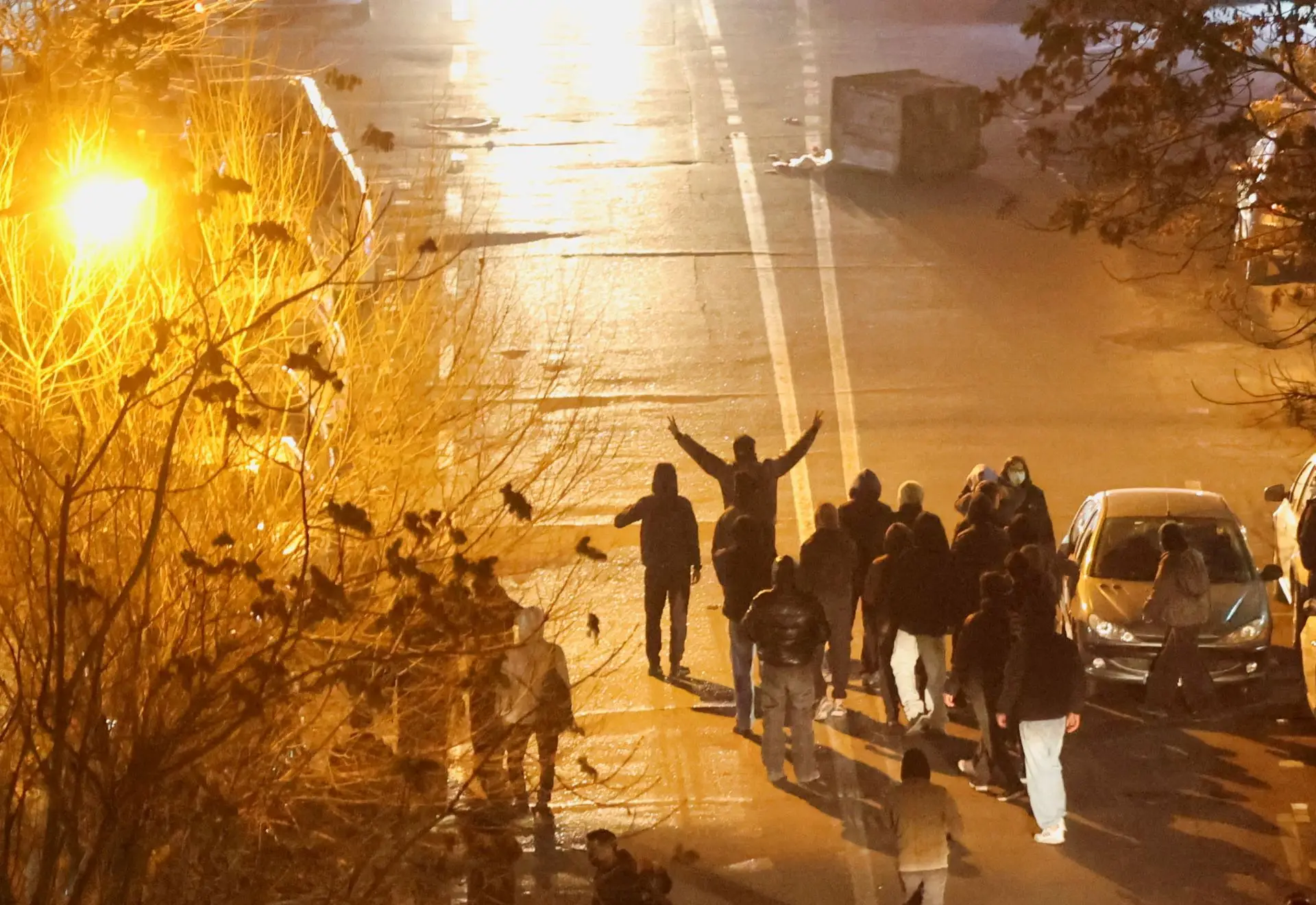 Trump incentiva manifestações no Irã e amplia tensão com Teerã