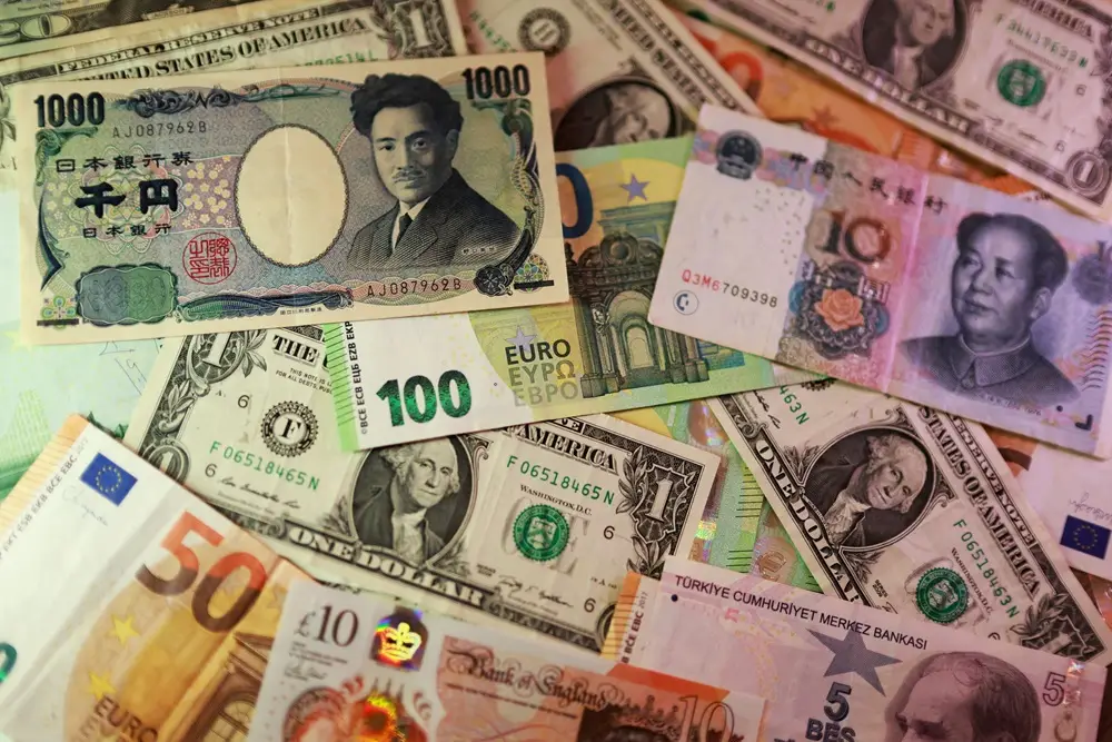 2026-03-24T213032Z_1378722230_RC28BKAJE8S2_RTRMADP_3_GLOBAL-FOREX